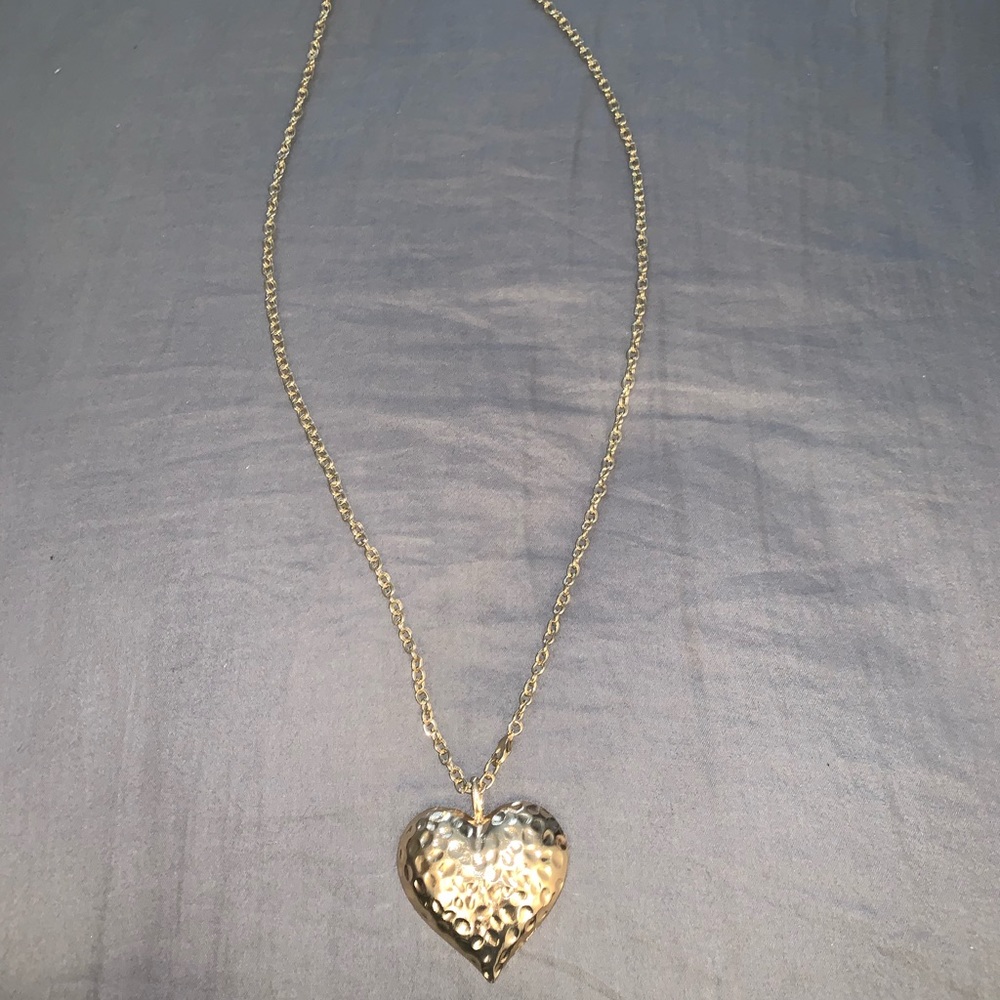 Women’s Gold Heart Necklace Costume Jewelry